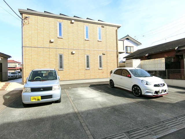 ユーハイムの駐車場|敷地内駐車場あり★