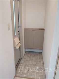 エスポワール多川の玄関