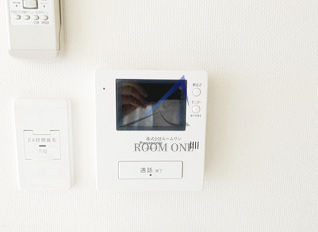 コートハウス南馬込Ⅱのセキュリティ|モニター付きインターホンです。