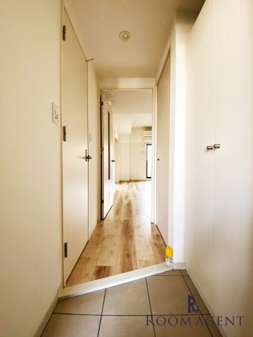 Residence Nagoyaの玄関
