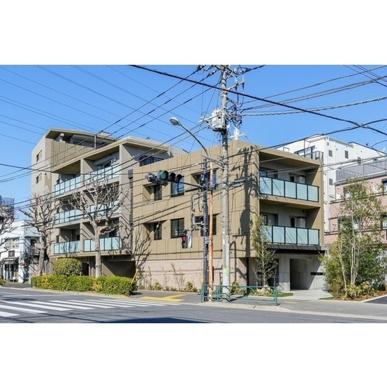 【外観】 | コンフォリア・リヴ永福町 | ☆新築☆鉄筋コンクリート造のがっちりとした建物。