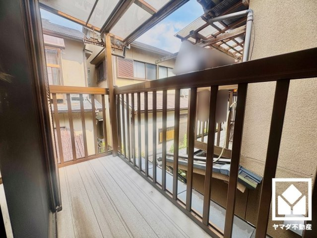 伏見区日野西大道町のバルコニー