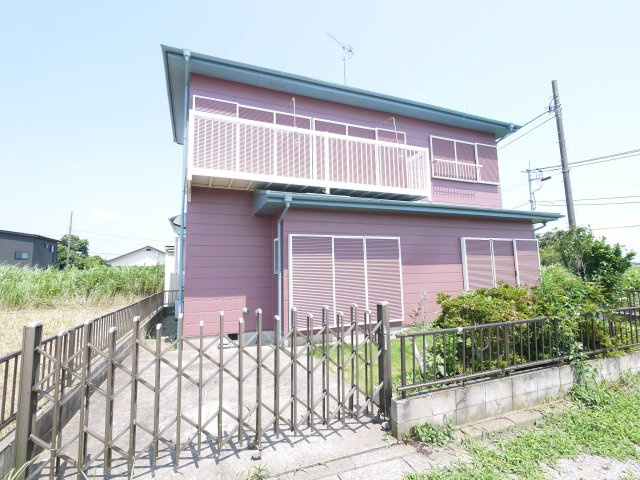 東金市家徳　中古戸建の外観|内外装リフォーム済み令和7年8月 敷地約87坪 田園地帯で風通し日当たりが良いです