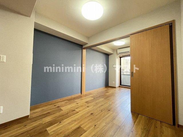 R Residences 難波南Ⅰの居間・リビング