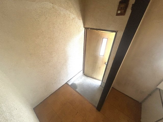 紫光荘の玄関|玄関灯新調