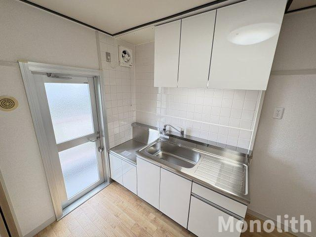 鶴山台40号棟のキッチン