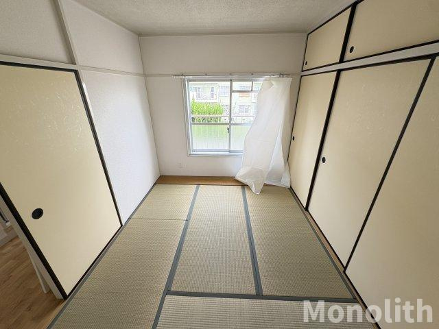 鶴山台40号棟の和室