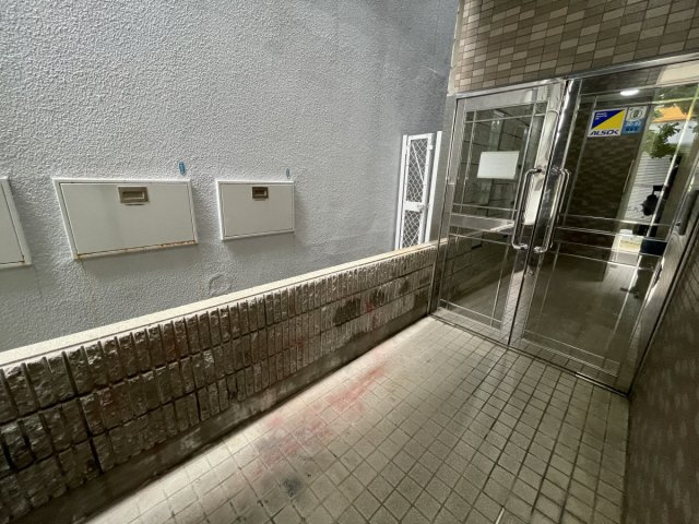 サンビルダー六甲駅前のバルコニー