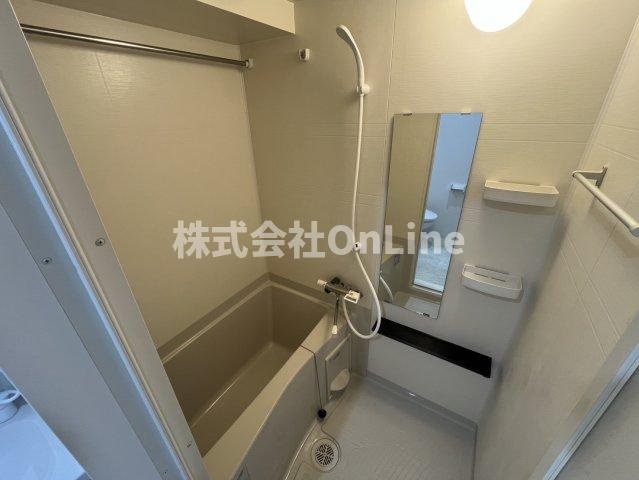 ヒルズ八尾本町の浴室