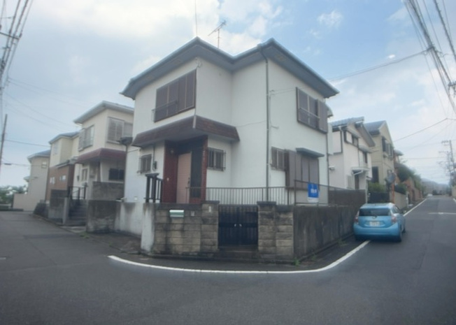 【外観】 | 最寄り駅が近いなどの交通アクセスが良い土地だと暮らしやすいですよね。通勤・通学の観点から土地を選ぶことも大切です！自身や家族のライフワークからあったの物件を探しましょう！当社営業がお力になります！