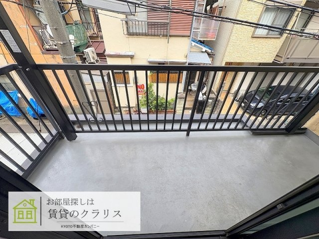 久世殿城町リノベ貸家のバルコニー