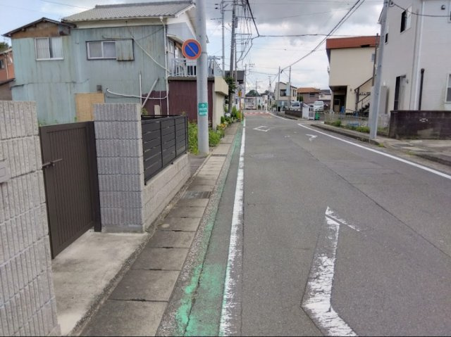 売土地　三島市谷田の周辺|穏やかな街並みが広がる住宅地です。前面道路が広く開放感があり、快適な新生活をスタートできる住環境です。