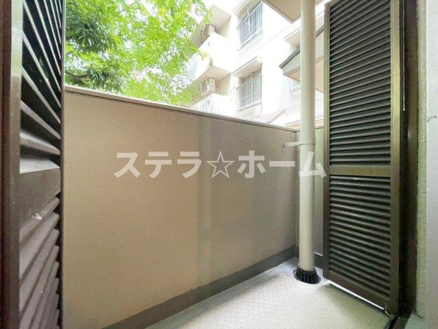 リバーサイドともぶち第一 第34号棟のバルコニー|陽当たり良好なバルコニーです
