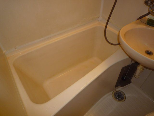 メゾン町田の浴室|3点ユニット(バス・トイレ同室)別部屋参考写真