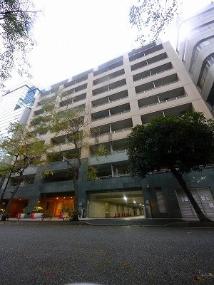 LAPRYLE新横浜の外観
