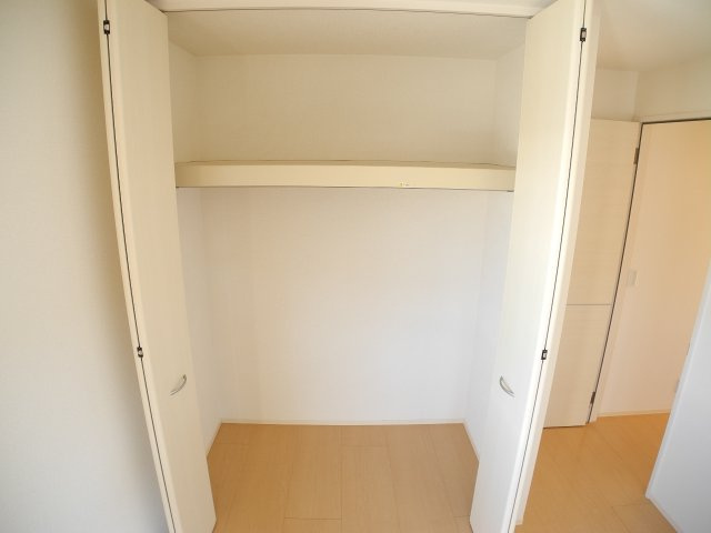 メルベーユYTの収納|※同物件反転タイプの写真でございます※現況を優先します※