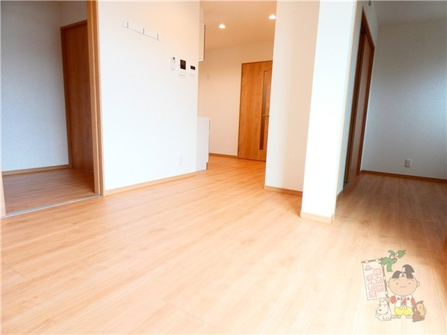 ＲＥＧＡＬＥＳＴ藤原光町の居間・リビング