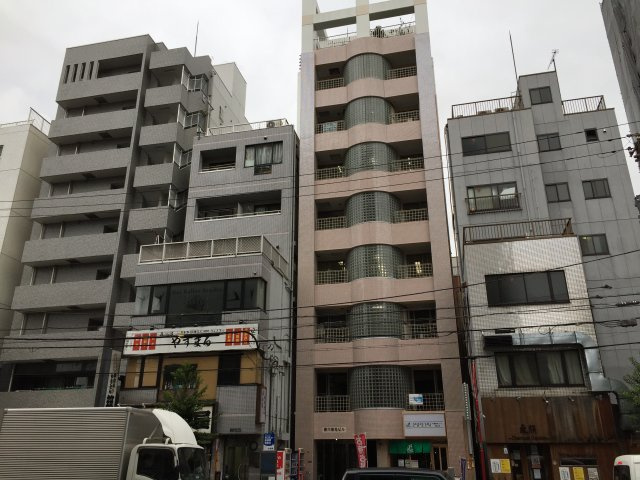 菊川栄光ビルの外観