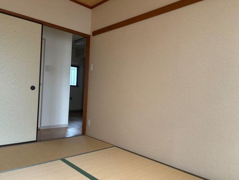 パークヒルズ越前屋の洋室
