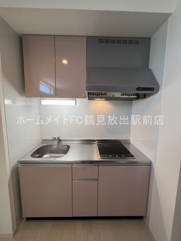 大阪市鶴見区放出東１丁目のアパートのキッチン