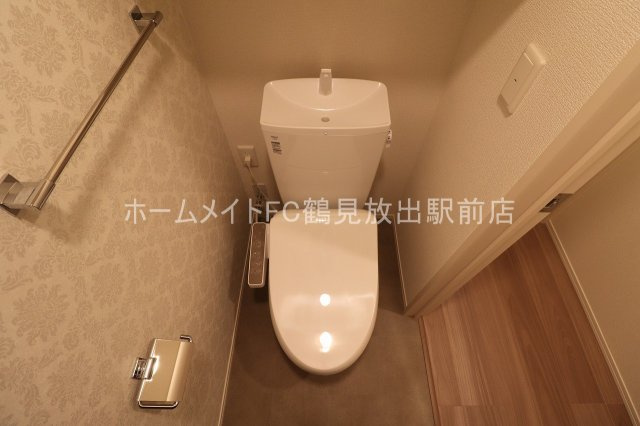 大阪市鶴見区今津北１丁目のアパートのトイレ