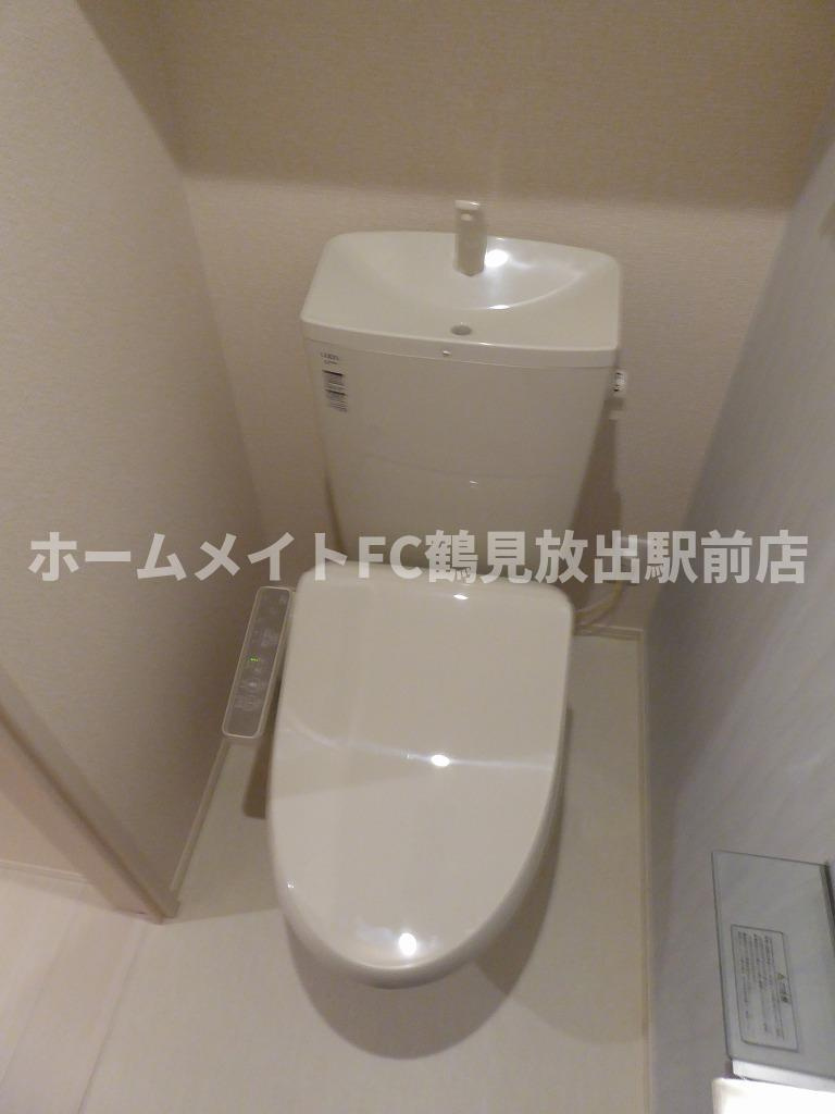 大阪市城東区永田１丁目のアパートのトイレ