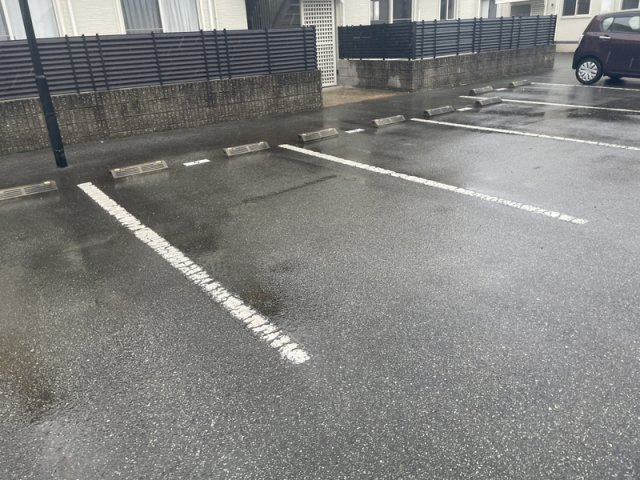リジェールヒル　Ａ棟の駐車場