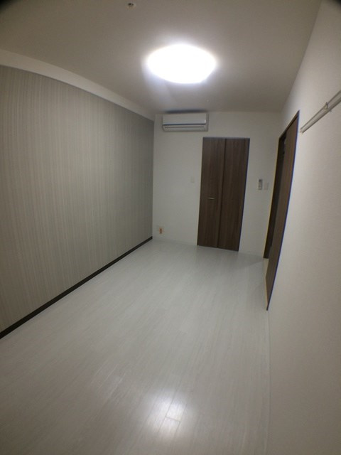 神戸市中央区磯辺通１丁目の賃貸マンションの居間・リビング
