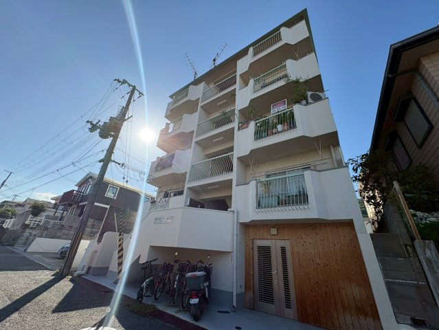 神戸市東灘区岡本８丁目の賃貸マンション