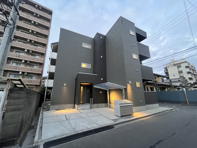 レガリストＮの外観