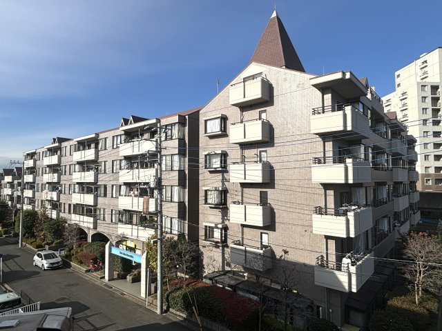 鉄筋コンクリート造のマンションです。