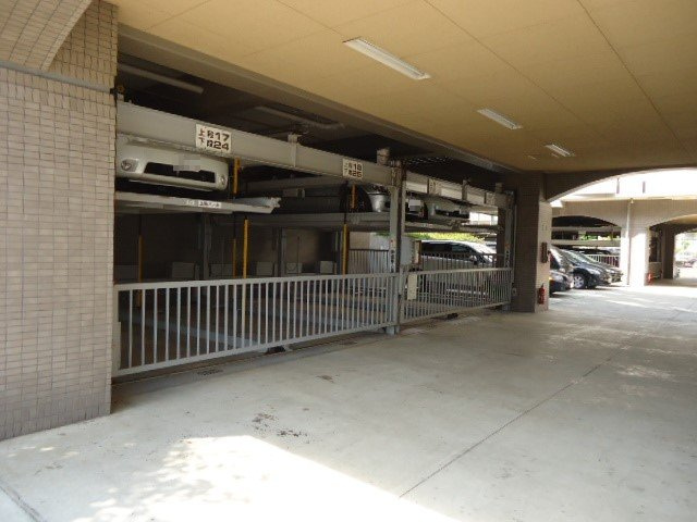 ※機械敷駐車場