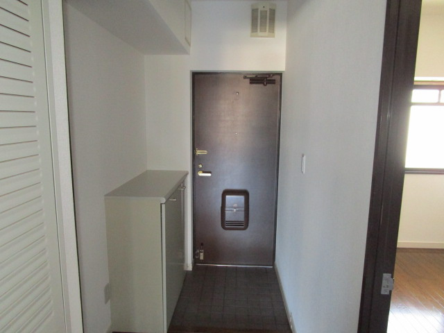 【玄関】