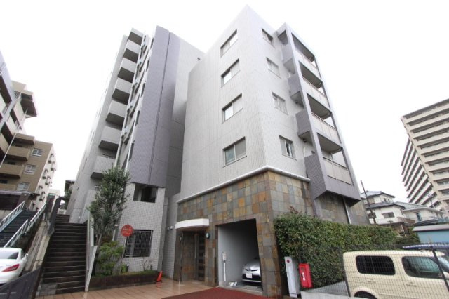 AXIS　KASHIWAの外観
