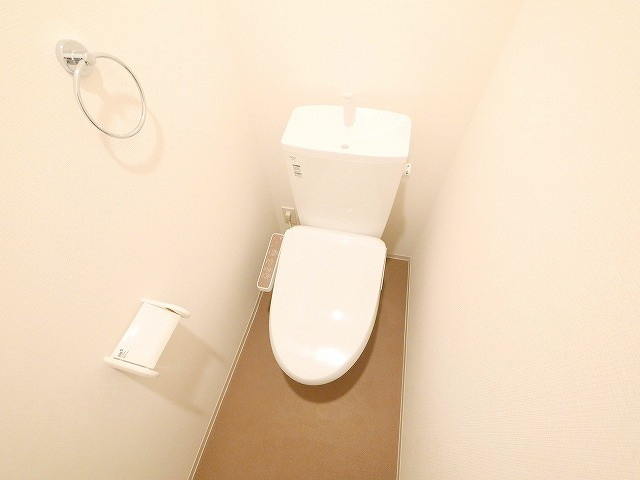 ジーメゾン郡山ネクサスのトイレ|清潔感のあるトイレです