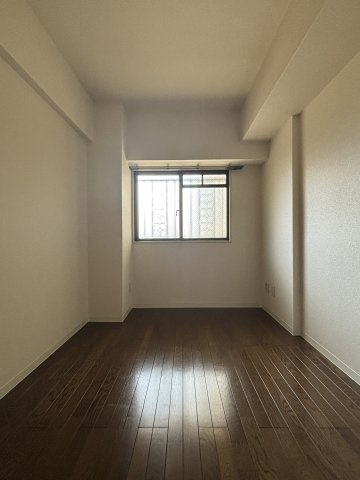 ☆寝室約5.4帖☆※壁掛けエアコン設置不可