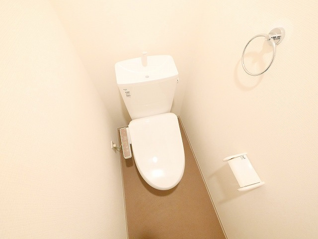 ジーメゾン郡山ネクサスのトイレ