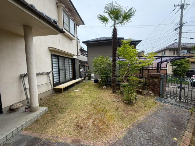 近江八幡市北之庄町　中古戸建