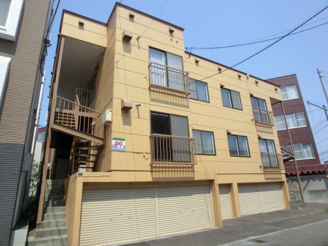 アーバン大谷地