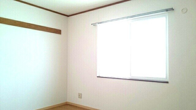 フォ－リ－フ　クローバの内装|明るい室内です