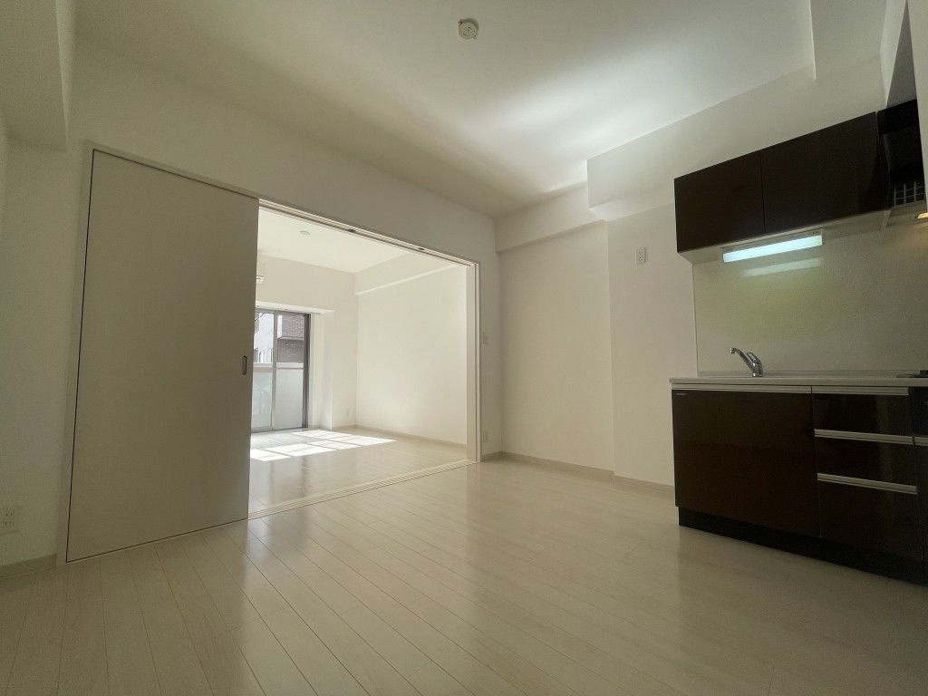 フォレスタ浅草の居間・リビング