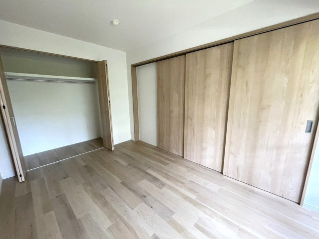 ラ・ヴェール芦屋Ⅲ6号棟の洋室|南側6帖洋室