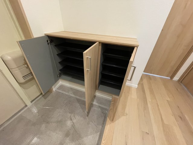 ラ・ヴェール芦屋Ⅲ6号棟の収納|シューズボックス