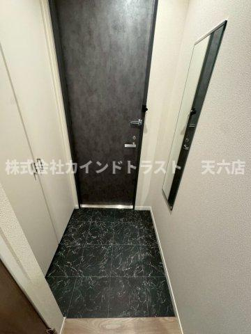 内代レジデンスサウスの玄関|落ち着いた玄関です