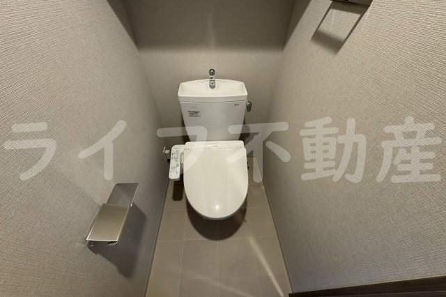 エスリードレジデンス玉造ザ・イーストのトイレ|コンパクトで使いやすいトイレです