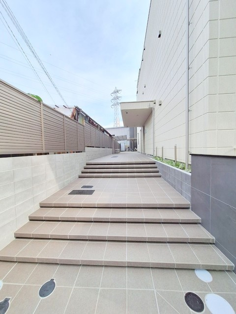 エトワール中村のエントランス