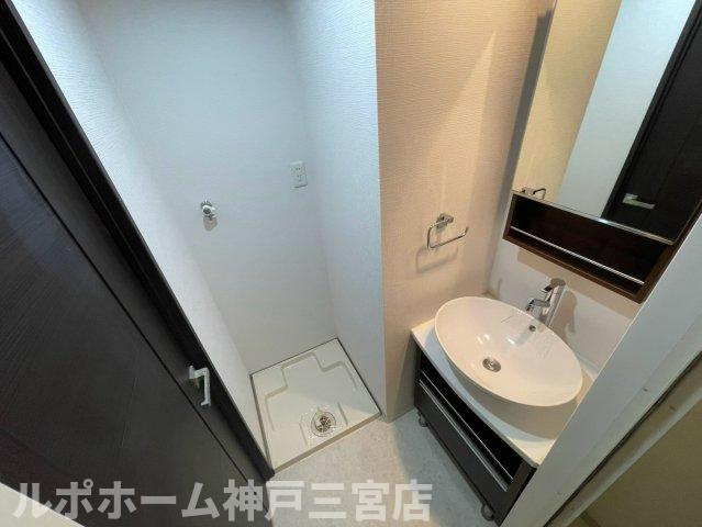 ウォームスヴィル神戸元町JPの洗面所
