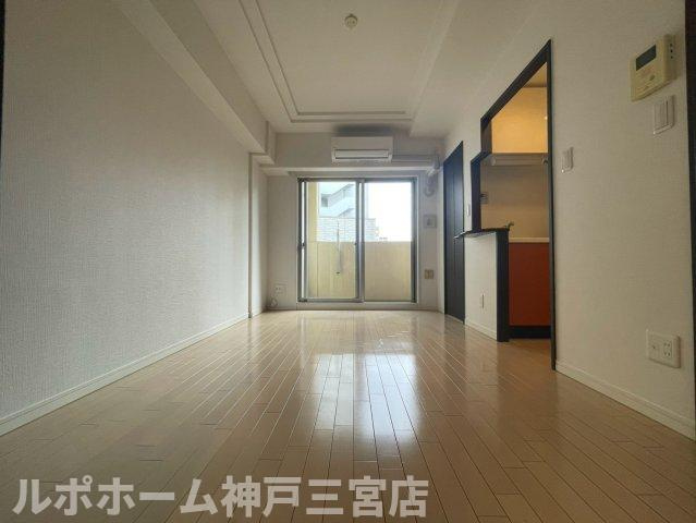 ウォームスヴィル神戸元町JPの内装