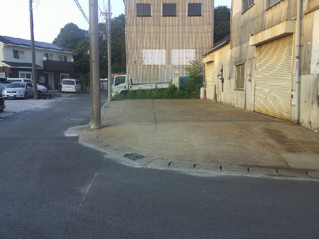 松戸市大橋の倉庫