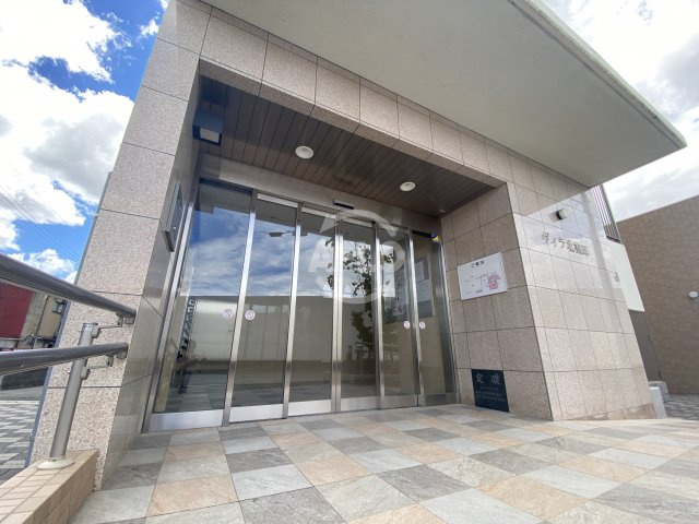 ヴィラ北梅田　中津小学校区のエントランス|ヴィラ北梅田　エントランス
